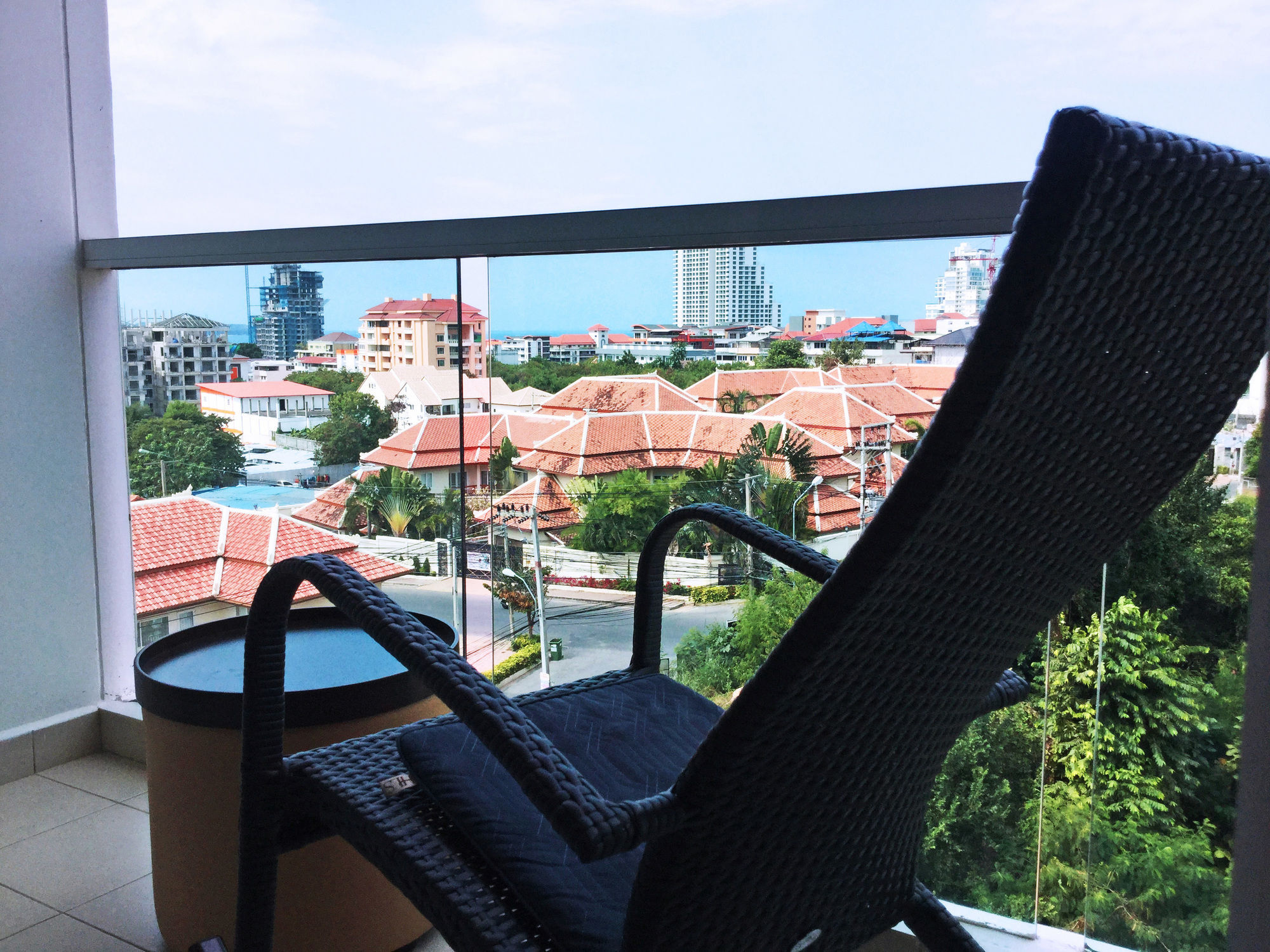 Art On The Hill By Sunny Pattaya