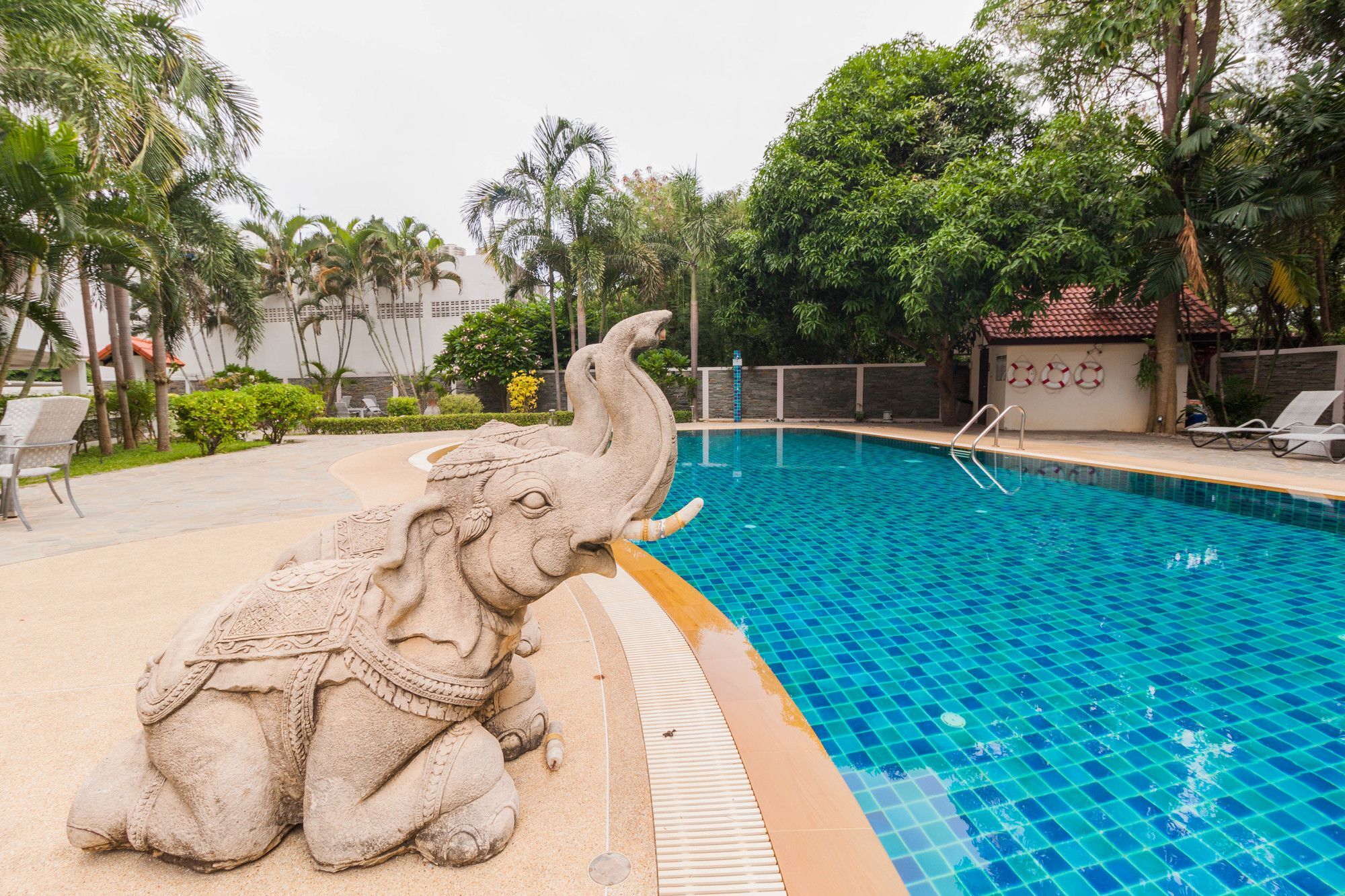 Villa Pratumnak Town By Sunny Pattaya