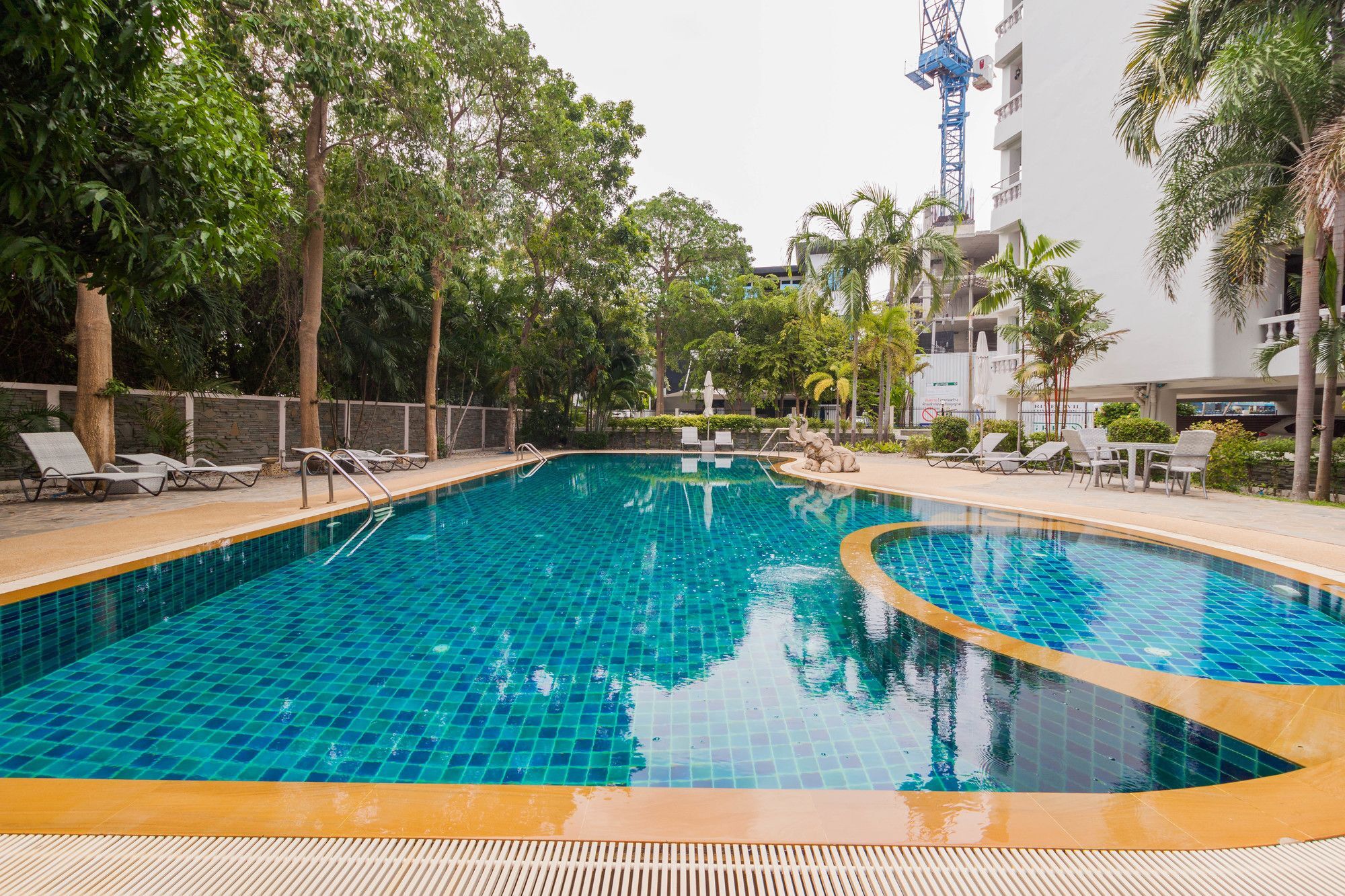 Pratumnak Town By Sunny * Pattaya