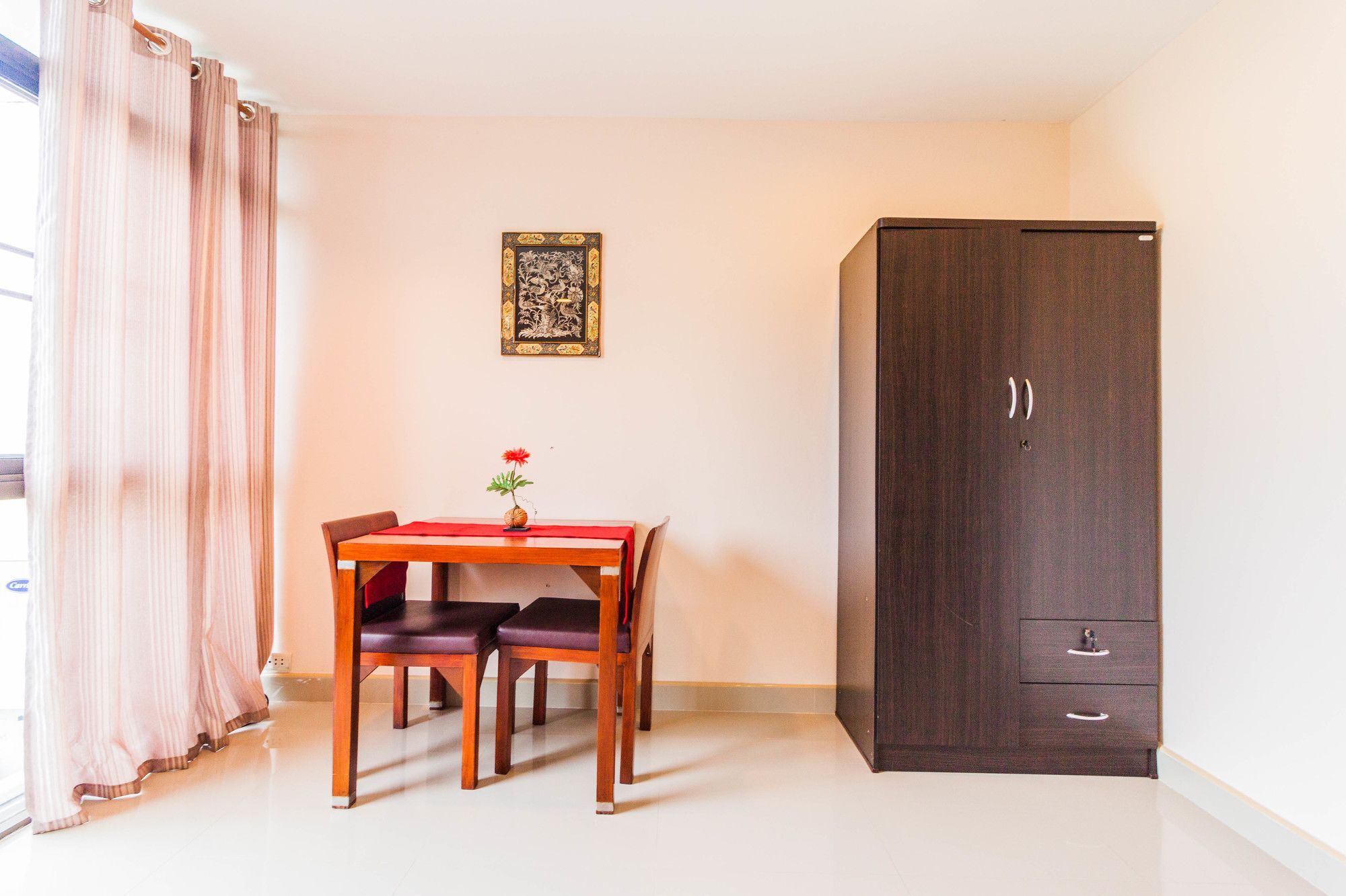 Pratumnak Town By Sunny Villa Pattaya