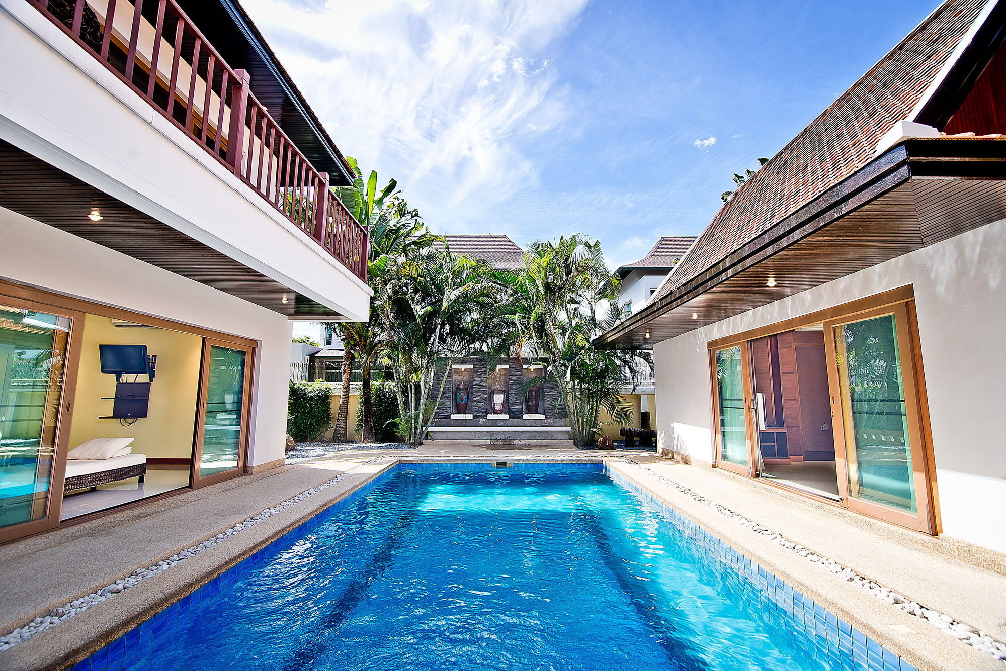 Vila Tropicana Pool *