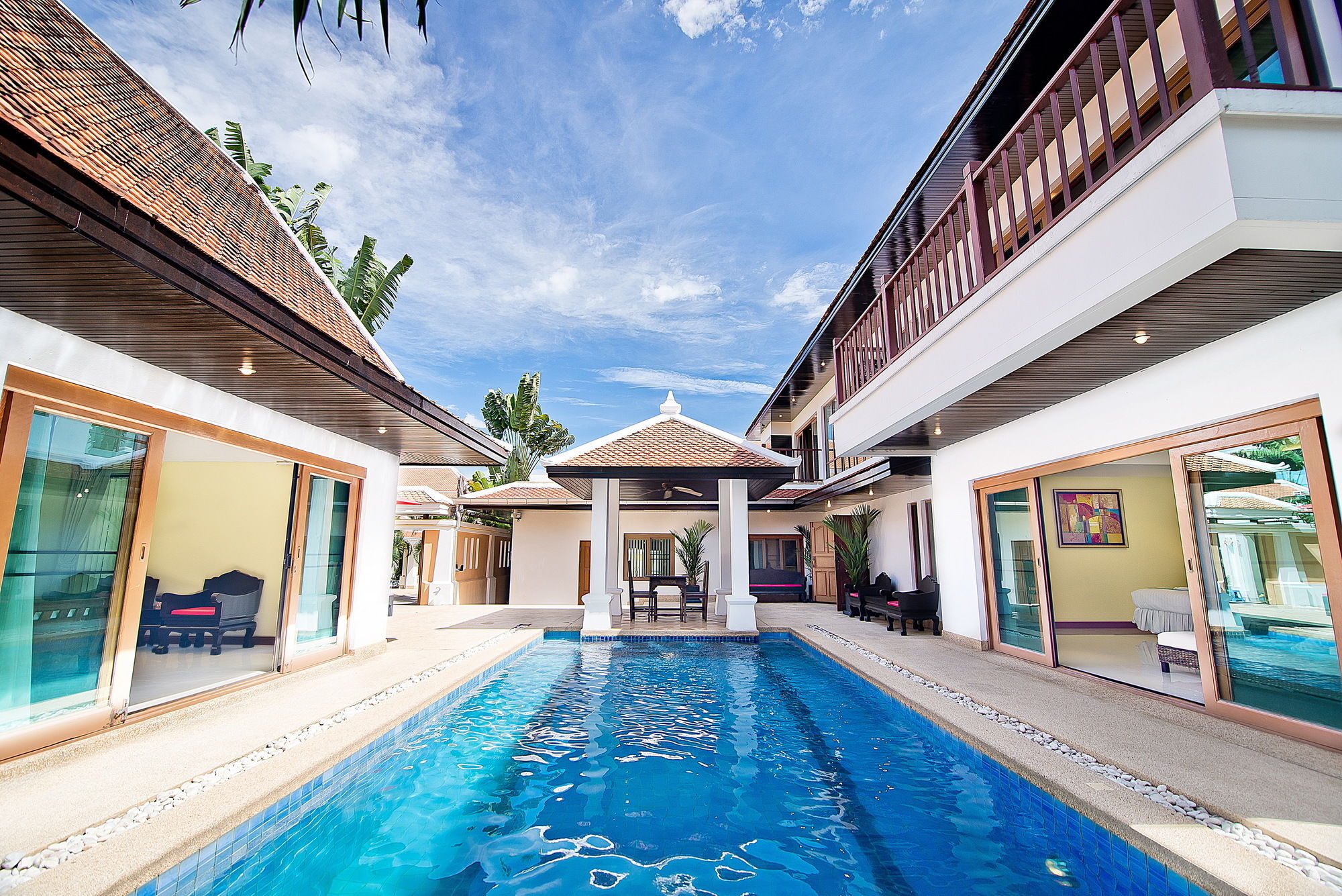 Tropicana Pool Vila Pattaya