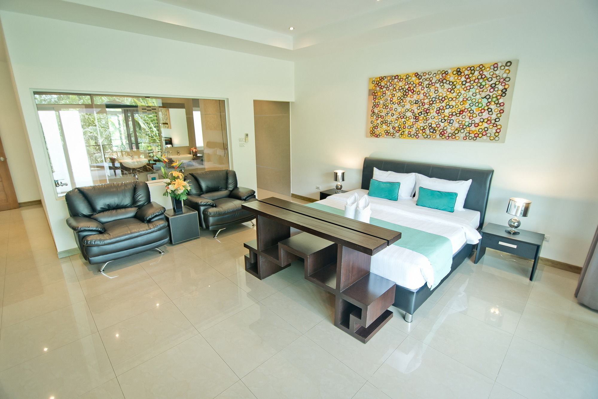 Tropicana Pool Vila *