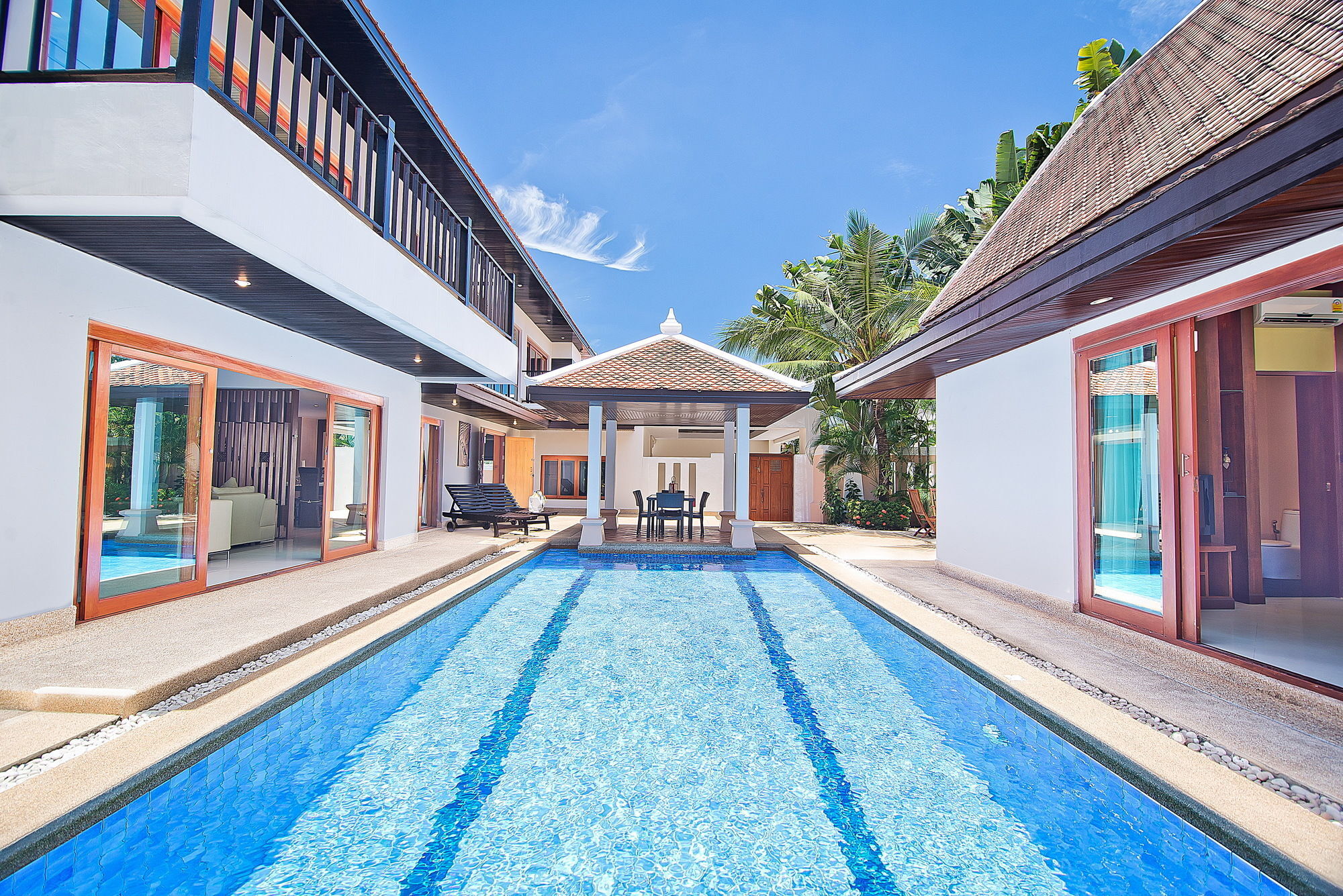 Tropicana Pool Vila Pattaya
