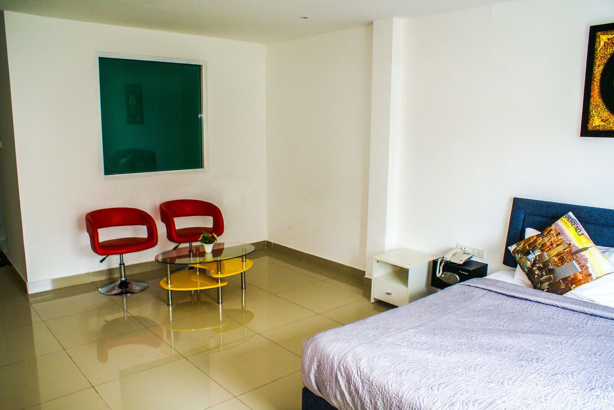 Hotel W-9