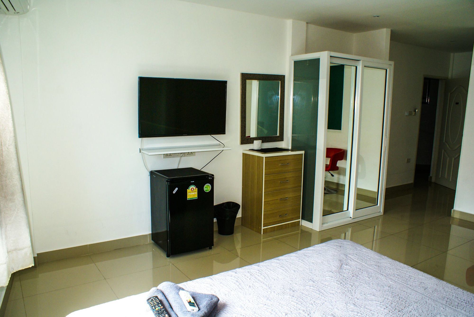 W-9 2* Pattaya