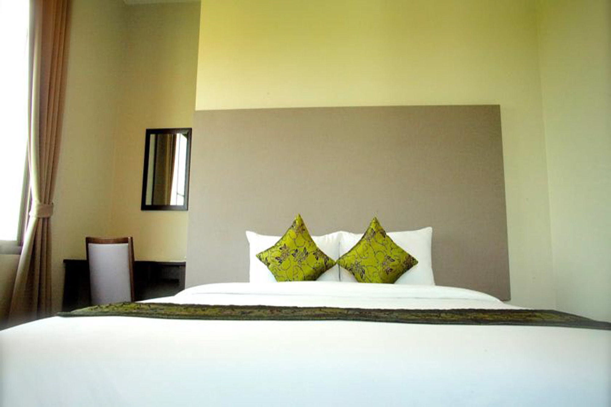 Hotel J Park 4*