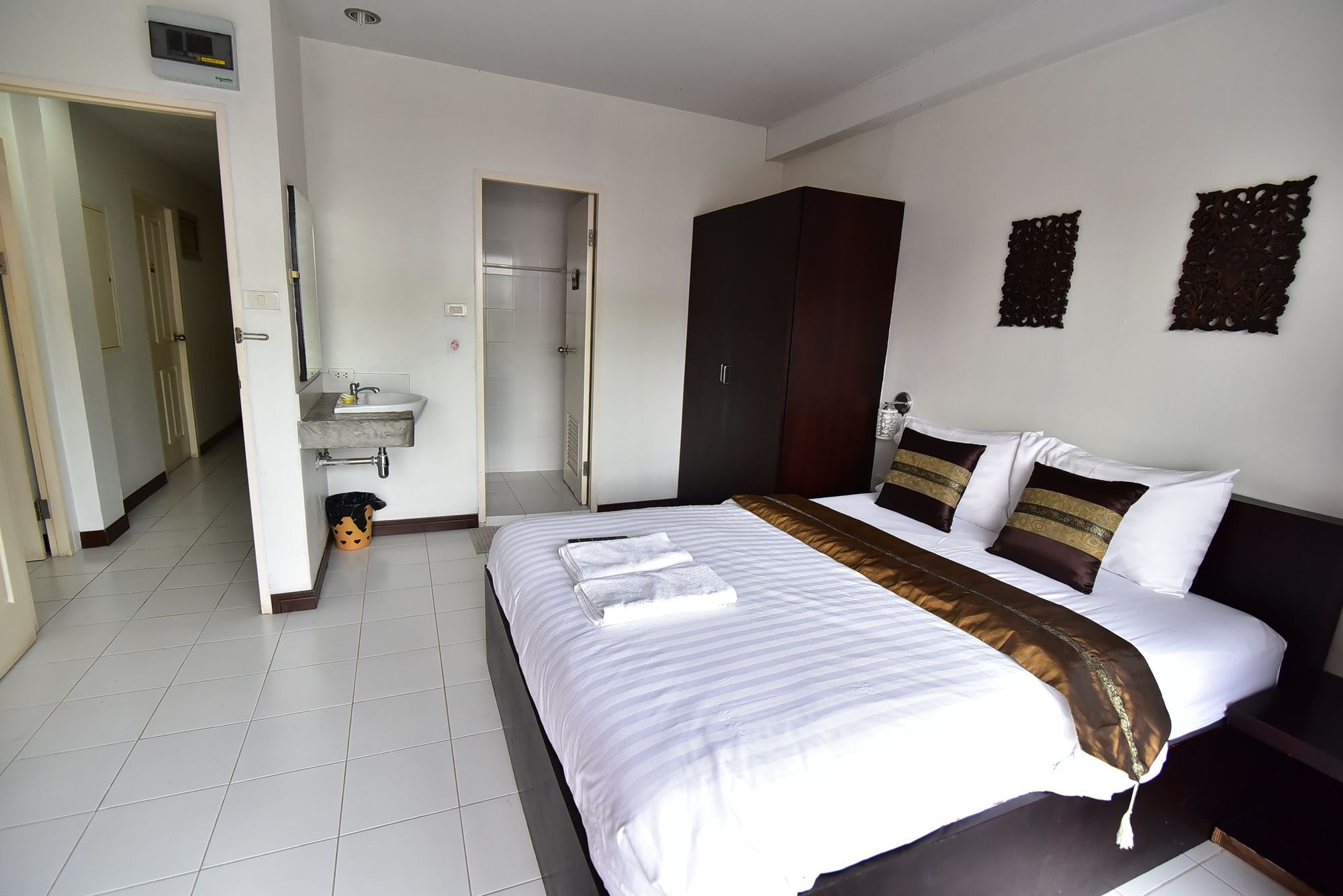 Ck Hotel