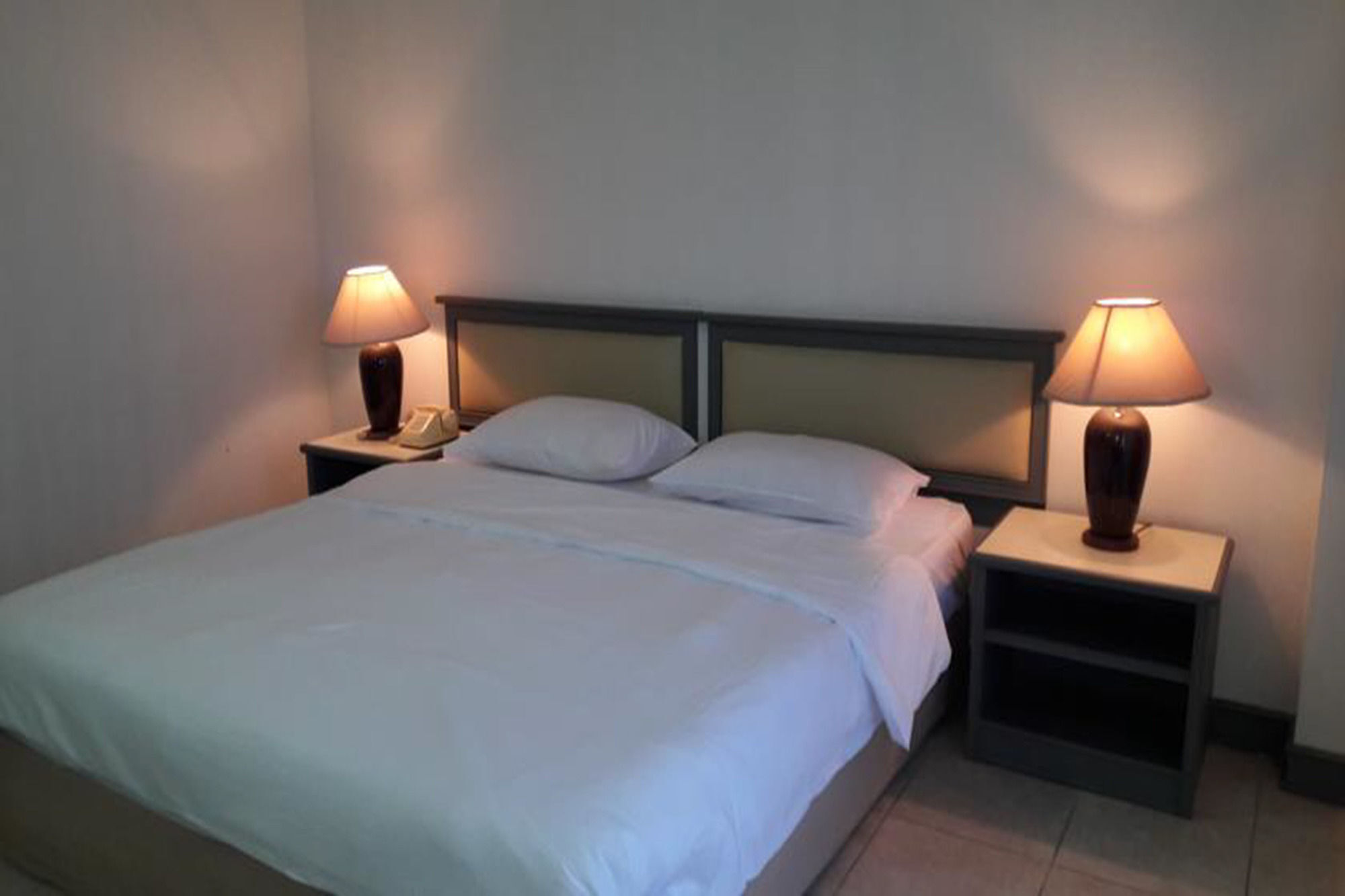 Garden Paradise Hotel