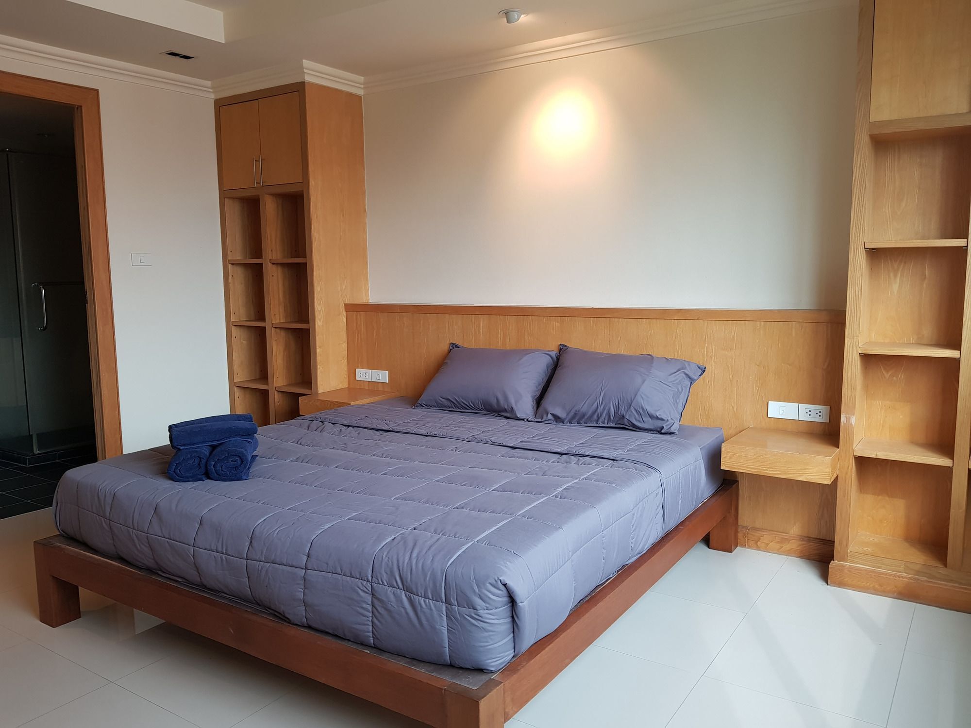 Hotel A Large 2 Bedroom - 3 Baths 511 Downtown Pattaya