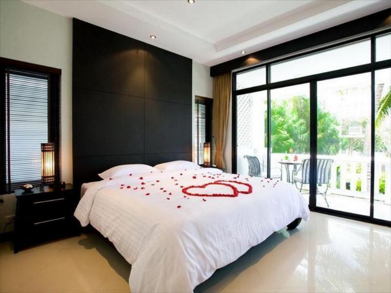 Palm Grove Resort, Pattaya Tempat peranginan Na Chom Thian