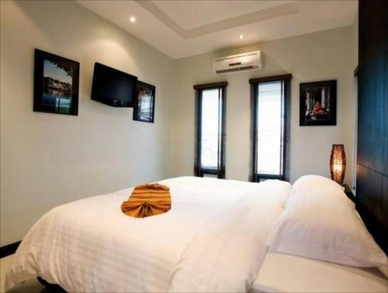 Palm Grove Resort, Pattaya Tempat peranginan Na Chom Thian