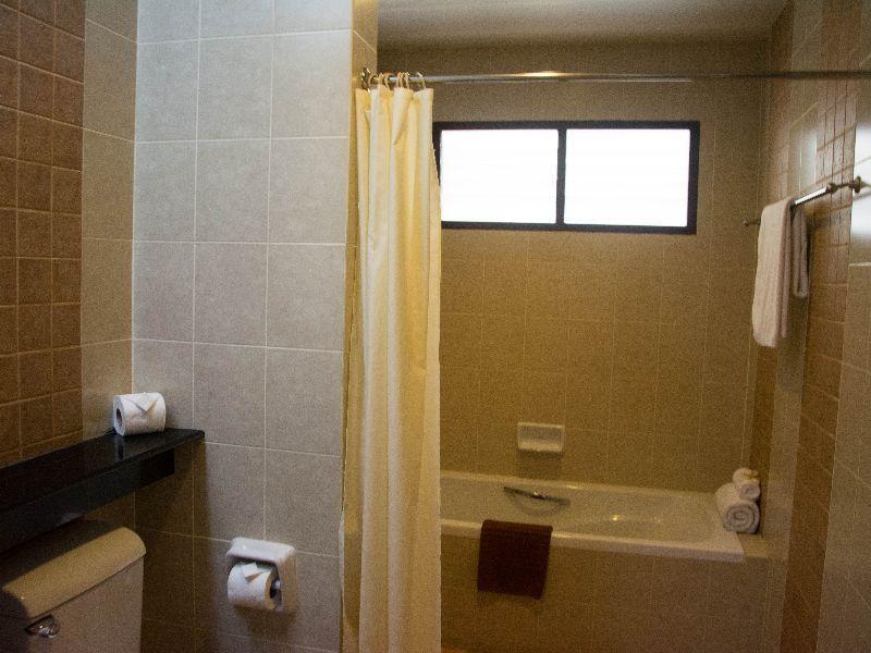 Authong Hotel Pattaya