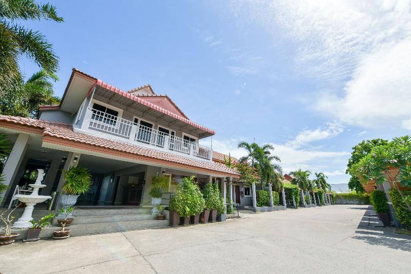 Hotel Oyo 245 Sweet Sense Jomtien Resort