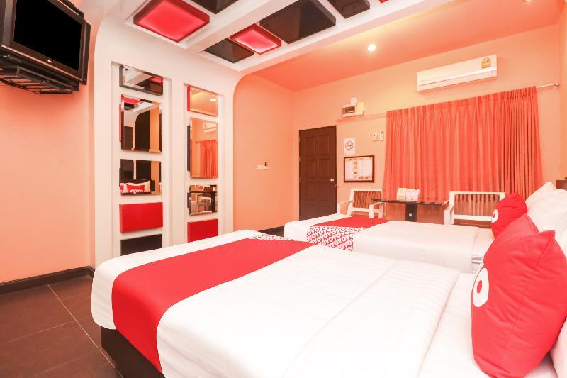 Oyo 245 Sweet Sense Jomtien Resort Hotel 3*