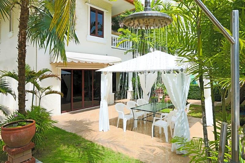 Sweet Villas Pattaya Villa *