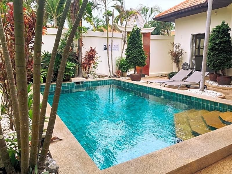 Private Beach Majestic Pool * Pattaya