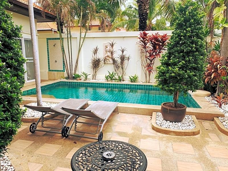 Private Beach Majestic Pool Villa *
