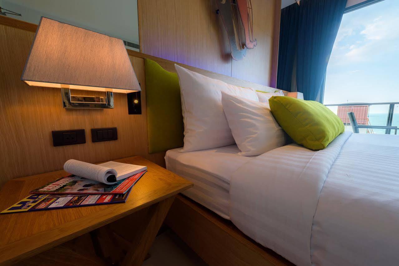Deep Blue Z10 Hotel 3*