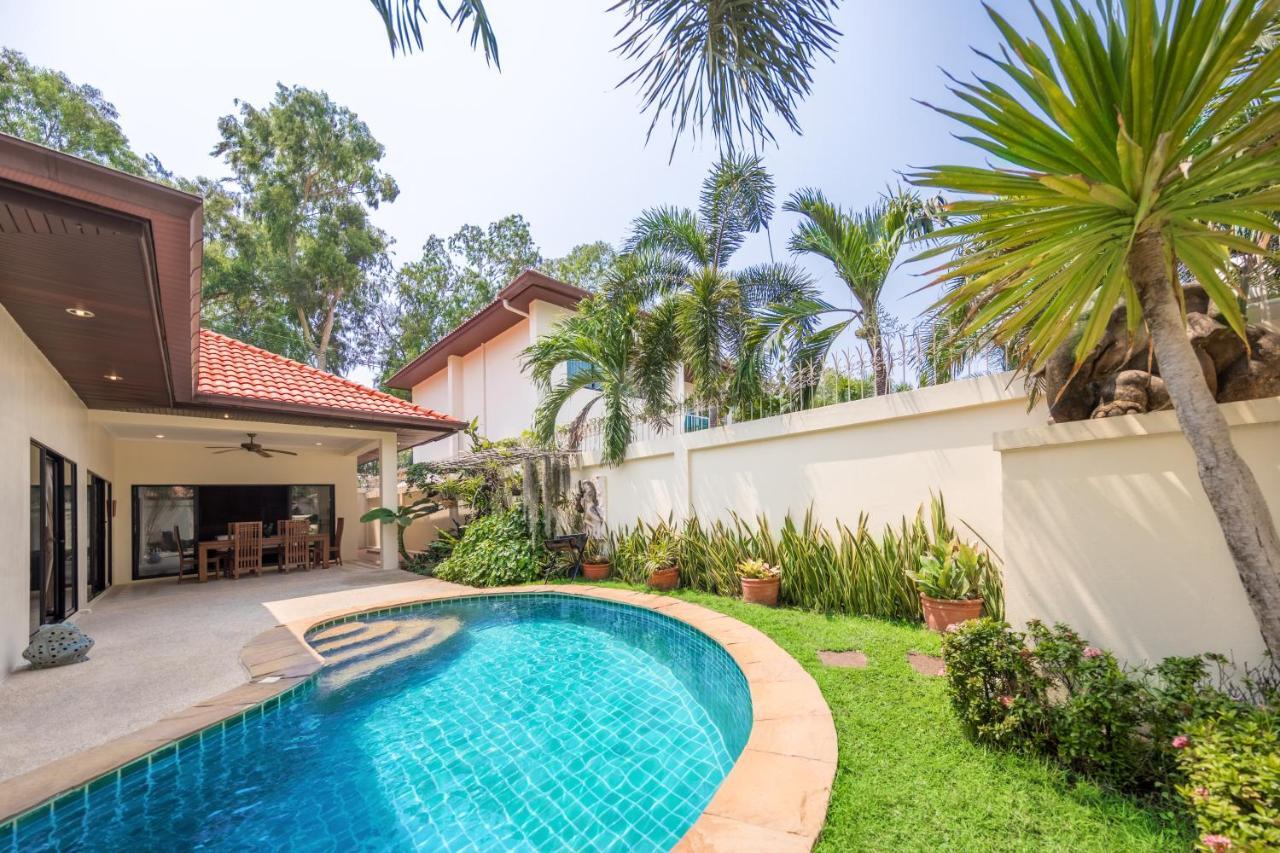 Private Beach Majestic Pool Villa Pattaya