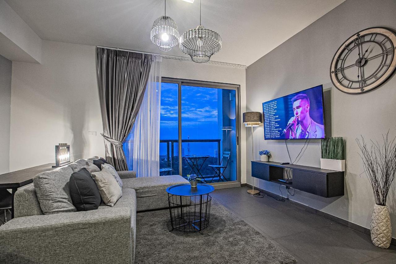Apartment Unixx Your Oasis In By N'dee