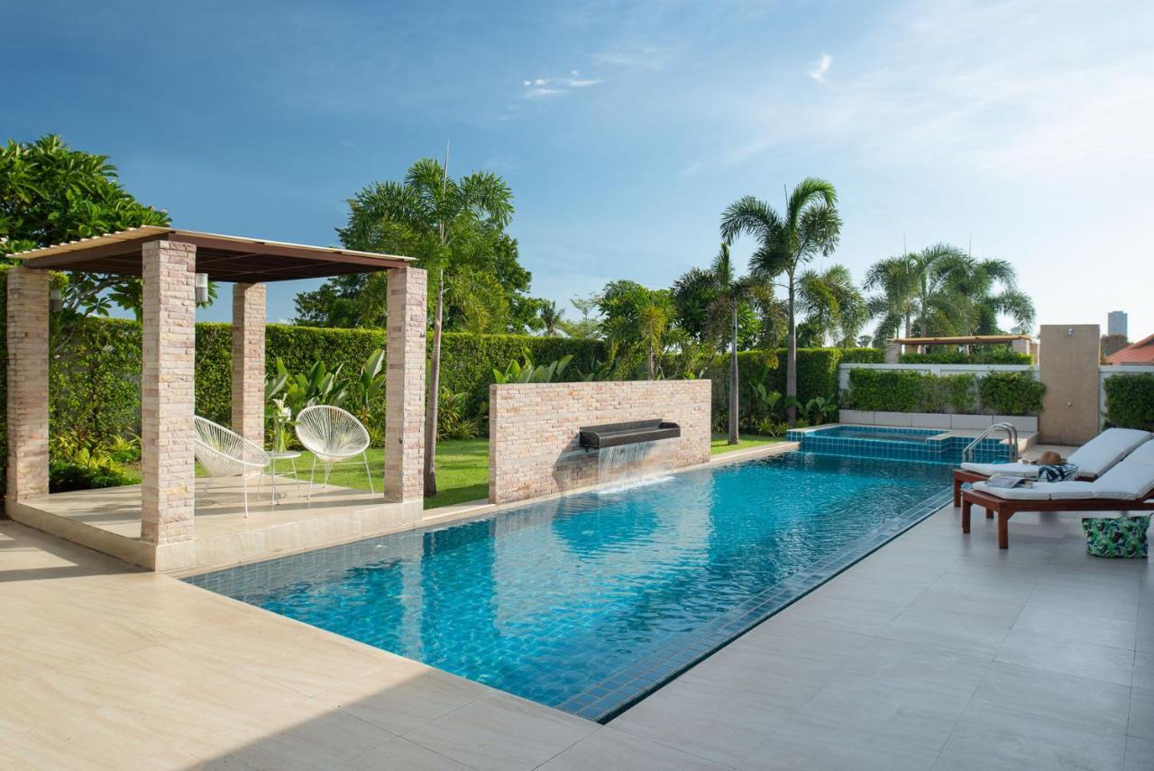 The Ville Jomtien Pool Villa Villa