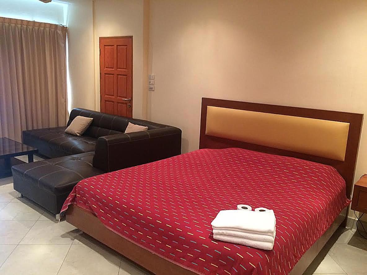 7 By Manita Apartment Pattaya
