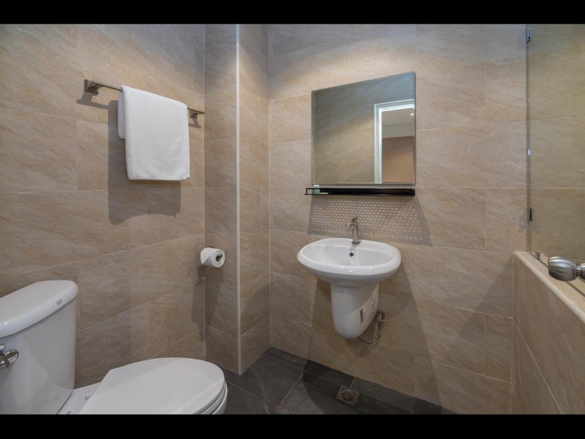 Guest house Tuk's Sports Bar