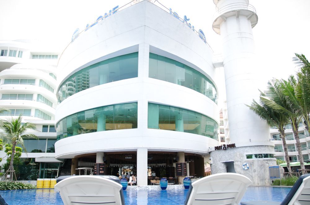 A-one The Royal Cruise - Sha Extra Hotel Pattaya