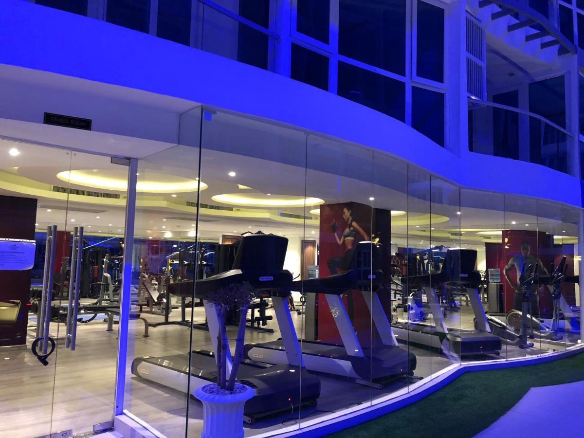 Luxury Business Suits In Grand Avenue By Estates Apartment