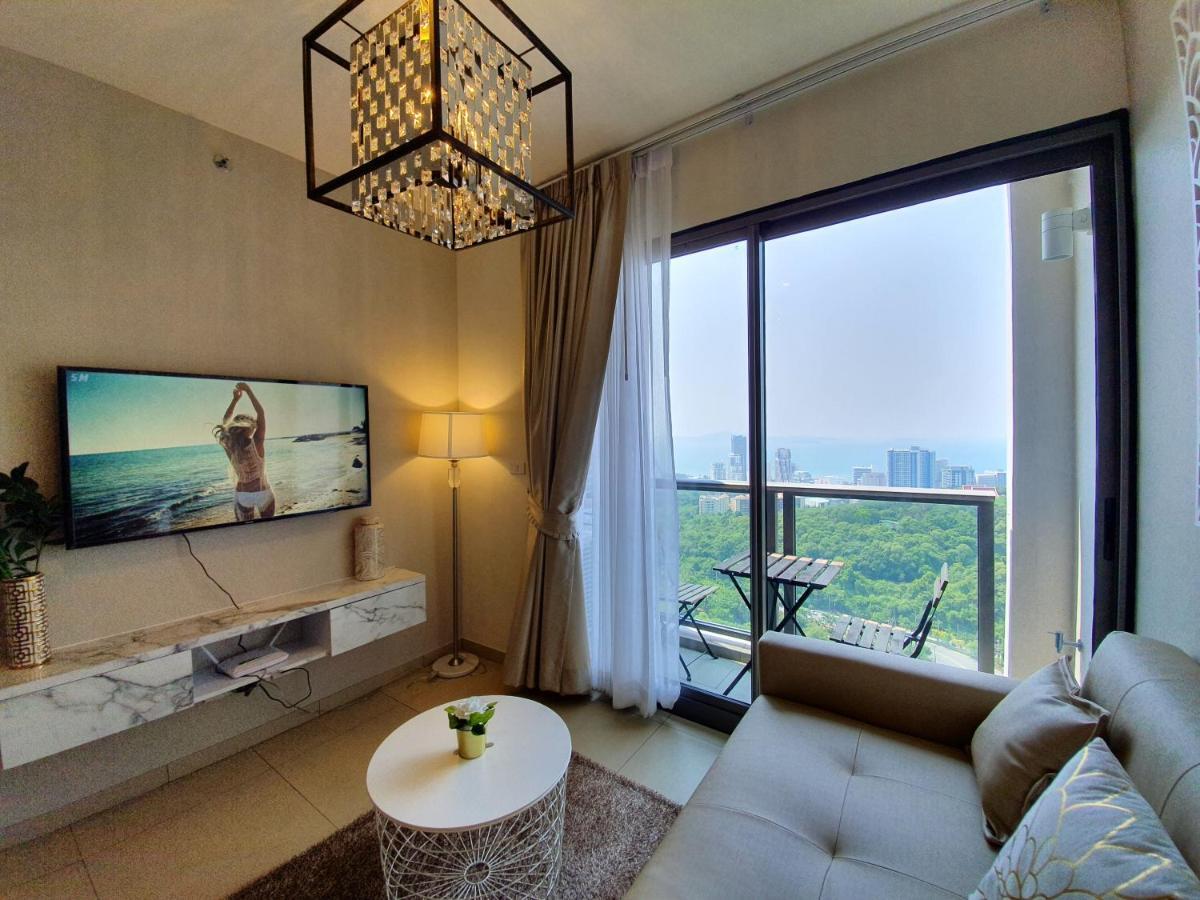 Apartment Unixx Your Oasis In By N'dee Pattaya