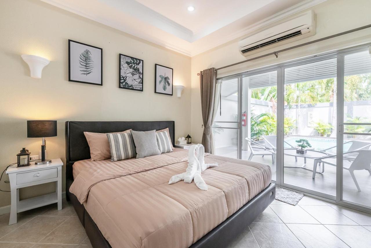 Majestic Pool Villas Private Beach Pattaya