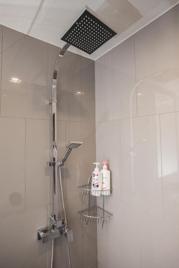 Unixx Your Oasis In By N'dee Apartment *