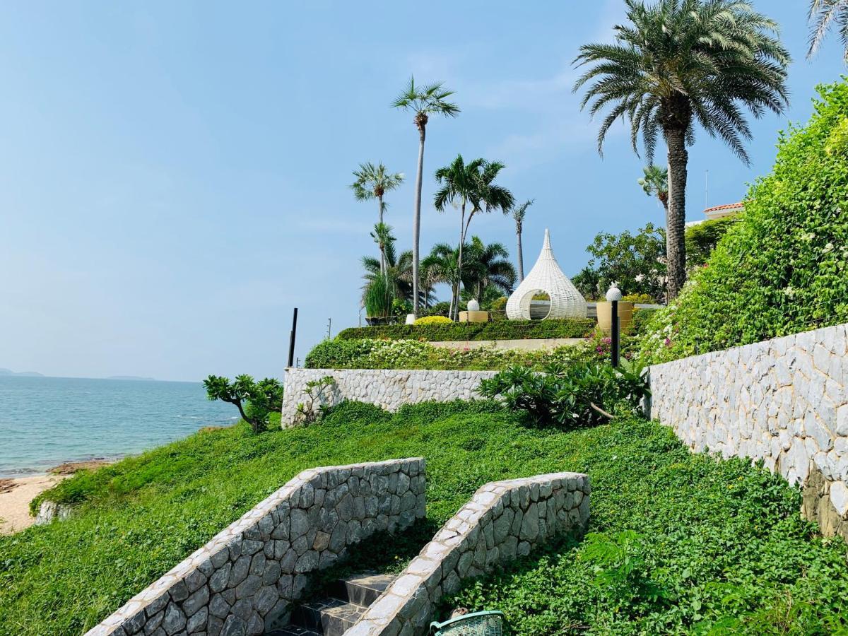 Majestic Pool Villas Private Beach Pousada Pattaya