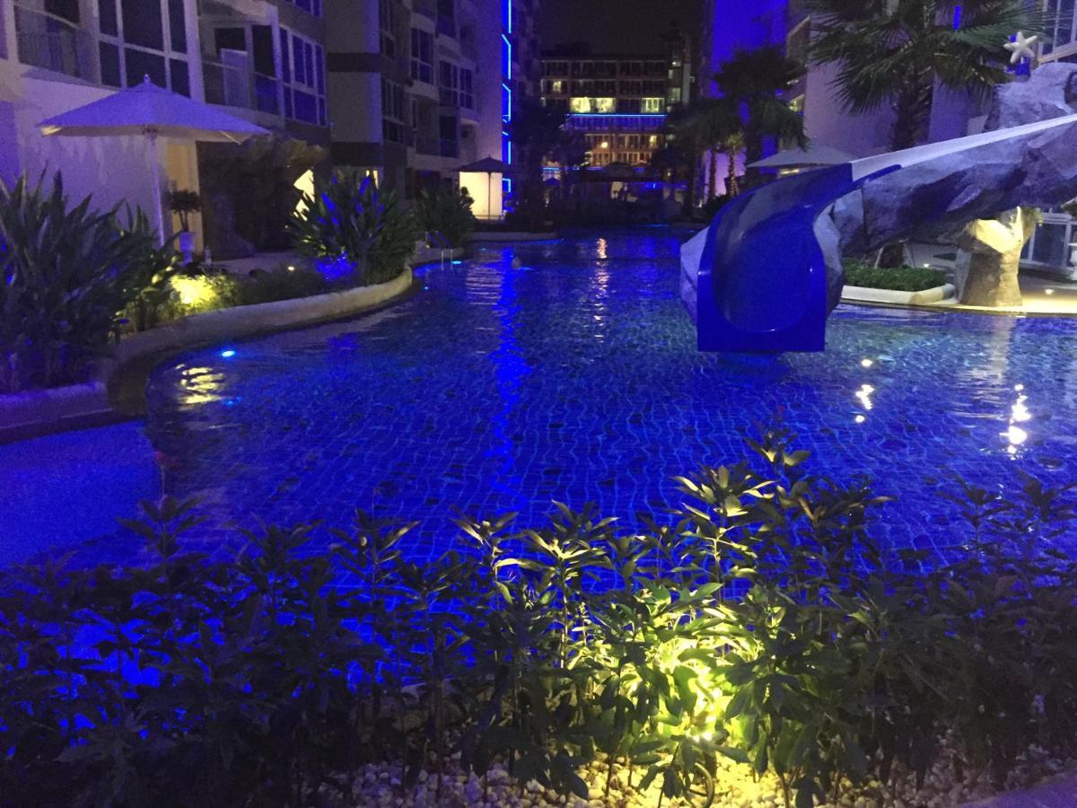 Luxury Business Suits In Grand Avenue By Estates Apartment