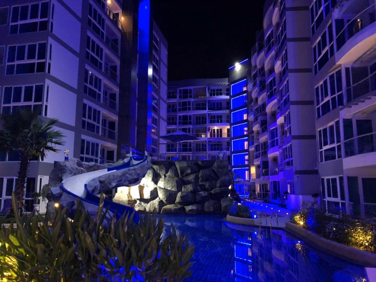 Luxury Business Suits In Grand Avenue By Estates * Pattaya