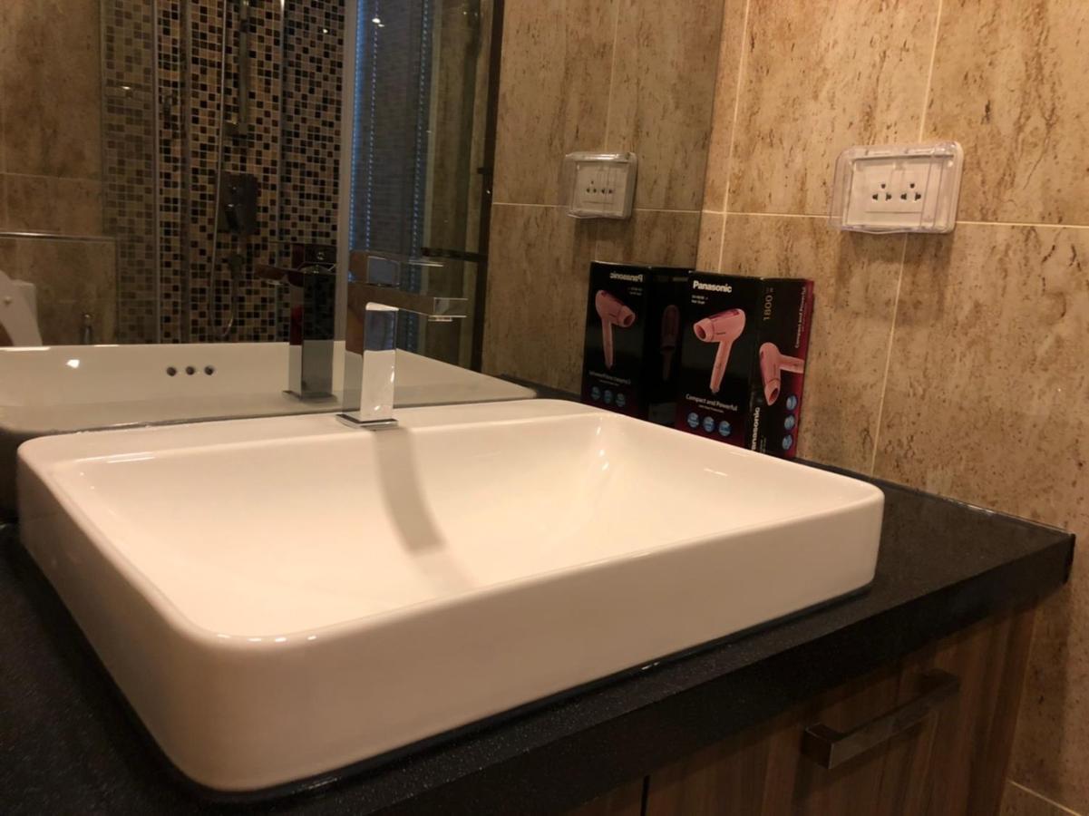 Luxury Business Suits In Grand Avenue By Estates Pattaya