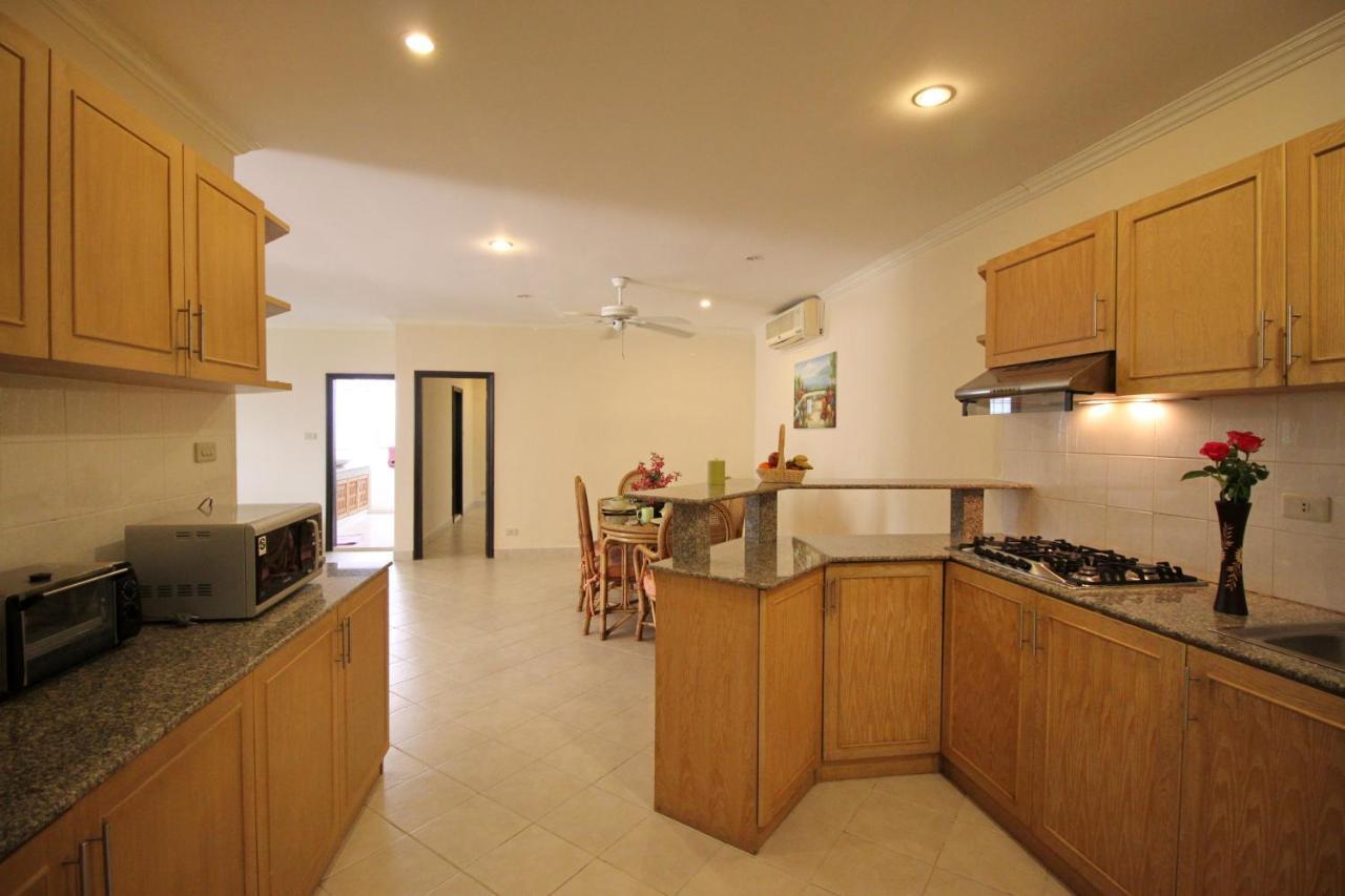 Butterfly Garden Boutique Residence: Luxury With Baths Hotel