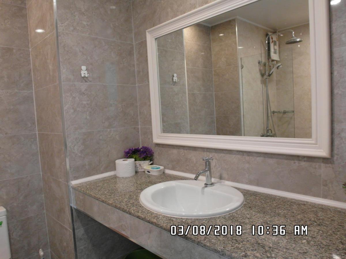 Viewtalay 7 Seaview Apartment Pattaya