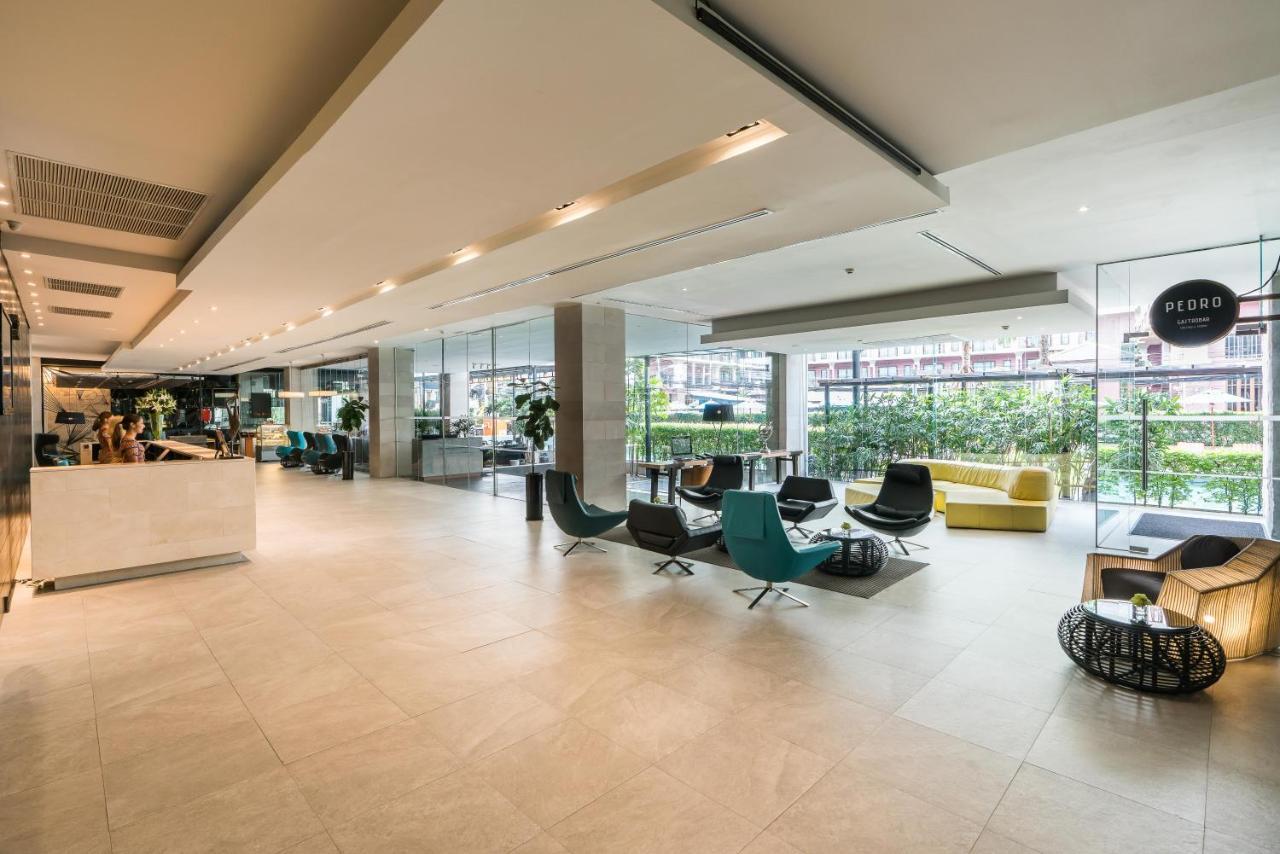 Vista Hotel 4*