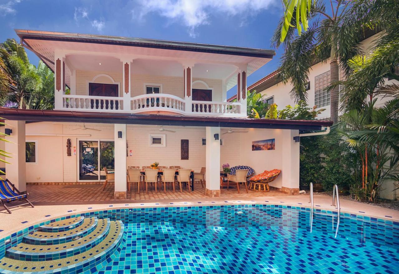 Villa Waree Minutes From Beach And City Villa *