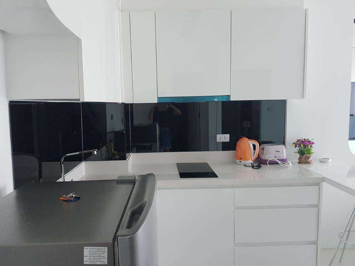 Center By Apartment