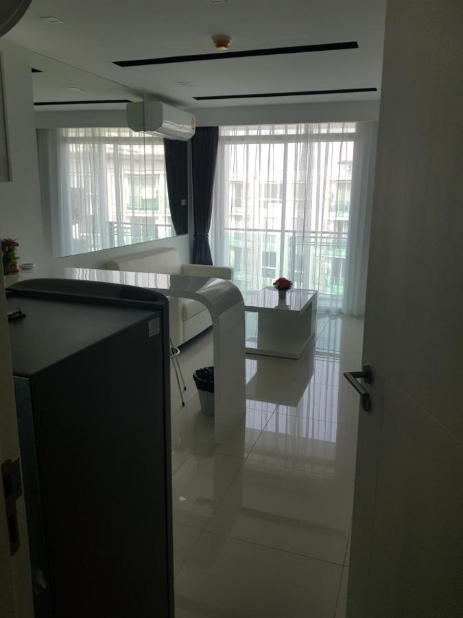 Center By Apartment Pattaya