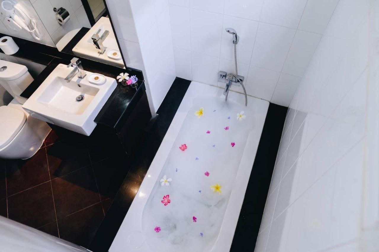 Baronial Pool Villas Villa