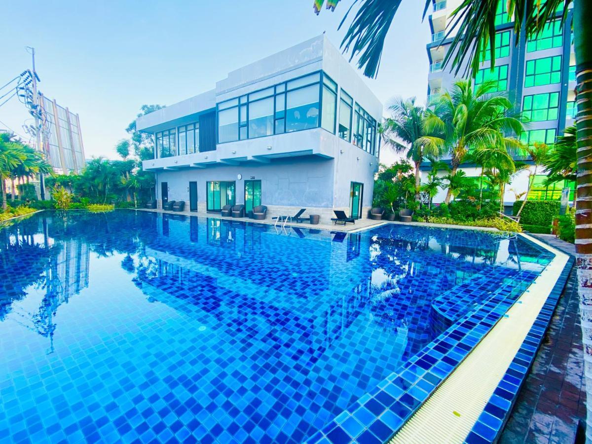Dusit Grand View * Pattaya