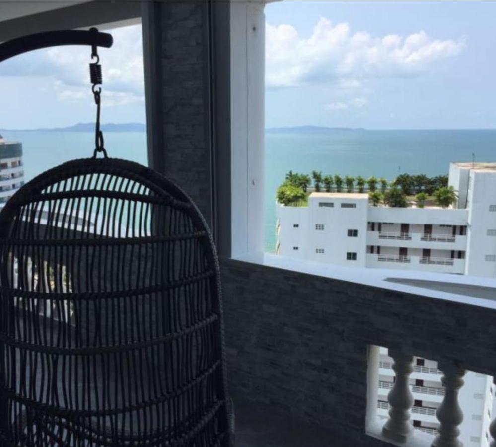 Jomtien Condotel Apartment