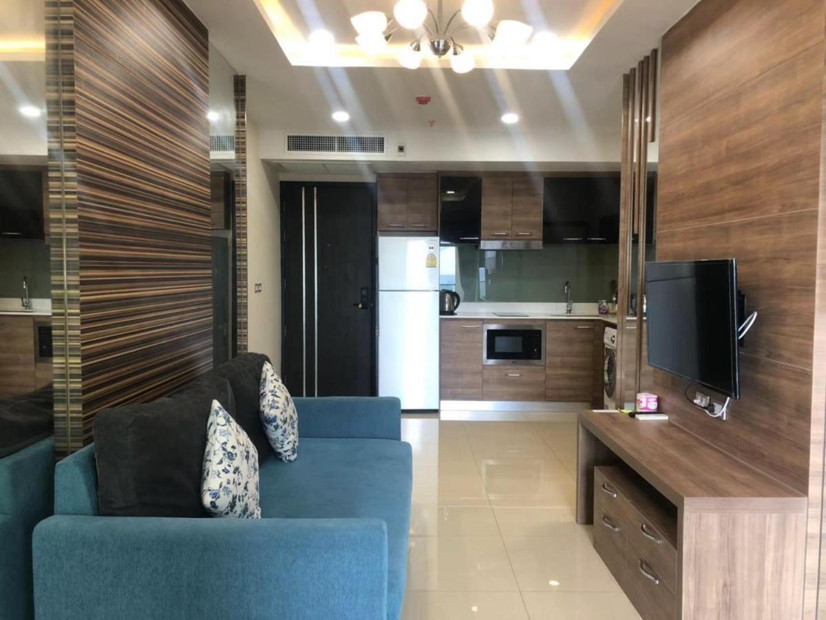 Dusit Grand View Apartment