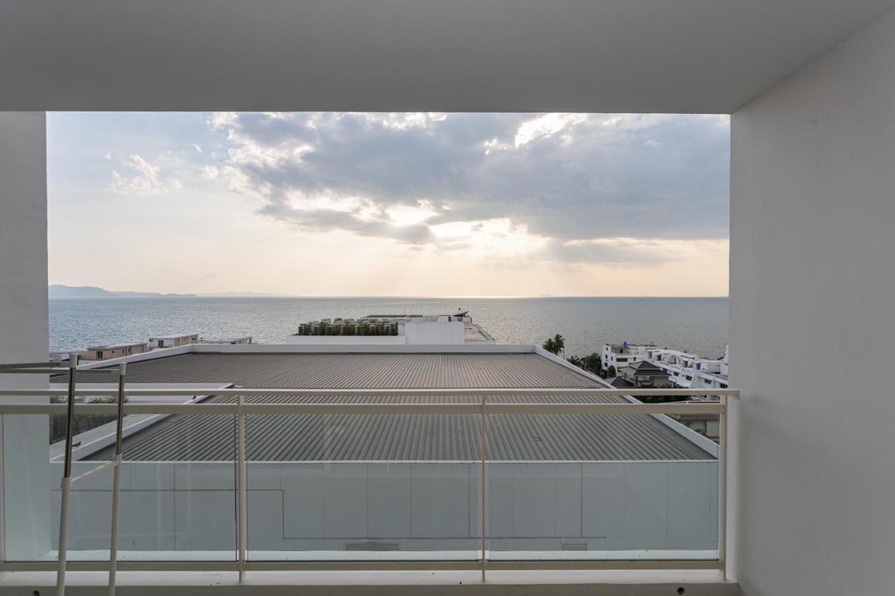 Apartment Veranda By Goldstar Group *