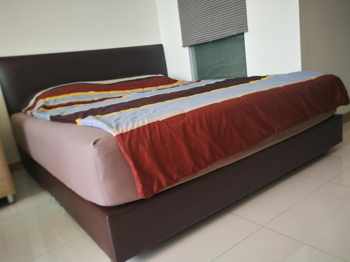 Apartment The Riviera Wongamat Hong Pattaya
