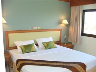 Hotel The Park 2*